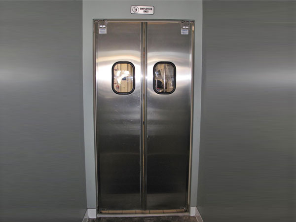 Kitchen & Restaurant Doors